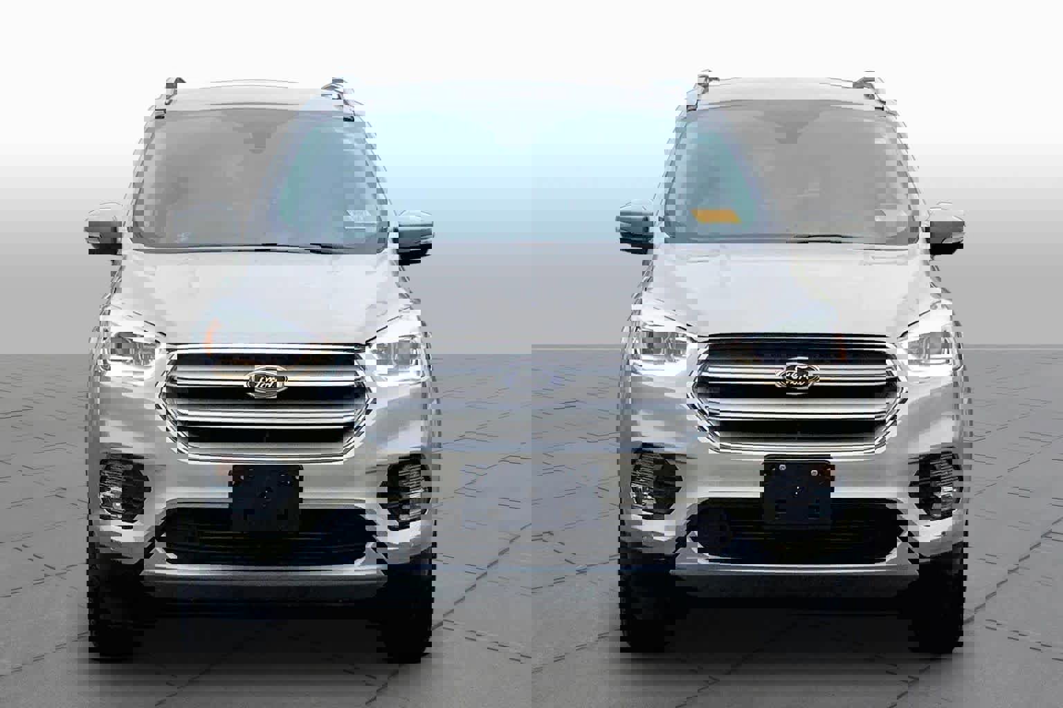 Certified 2018 Ford Escape SE w/ Ford Safe & Smart Package AWD/4WD image 6