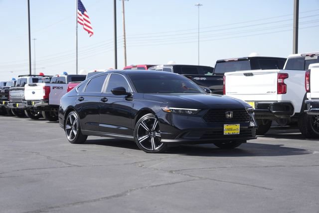 Used 2024 Honda Accord Sport image 2