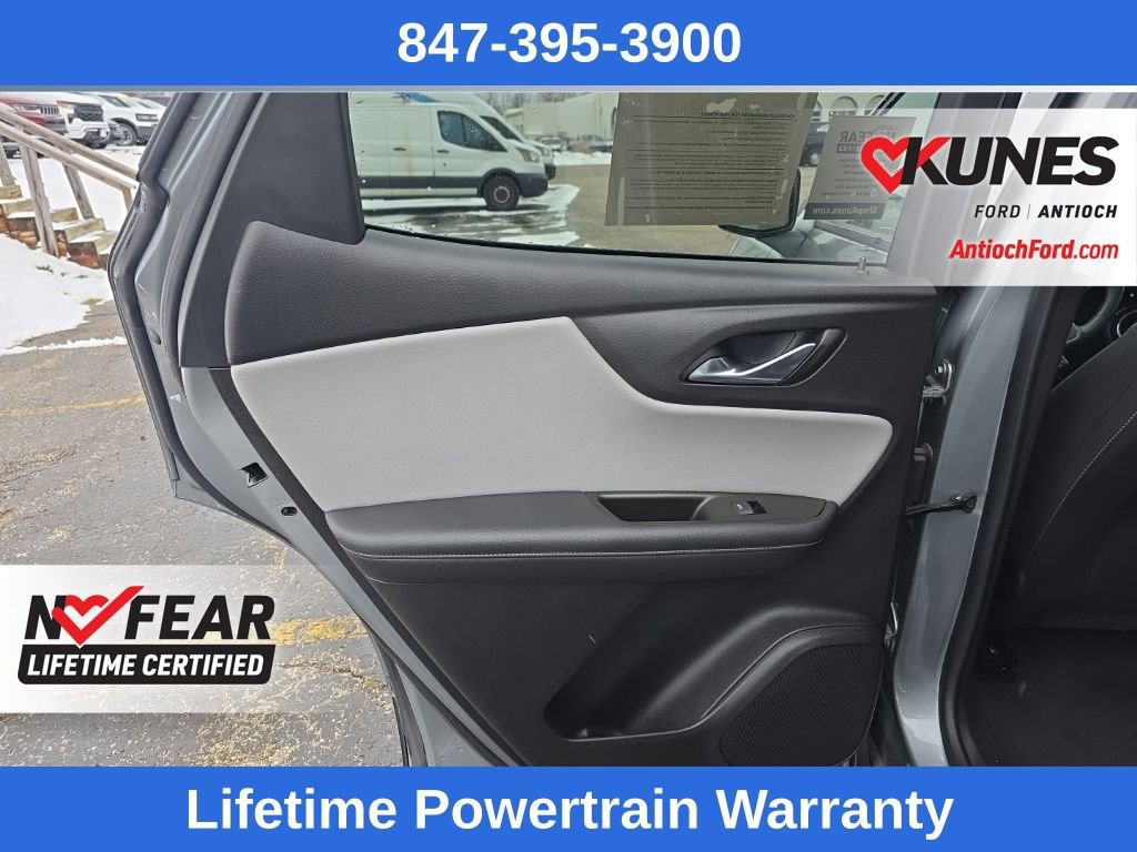 Used 2023 Chevrolet Blazer LT image 22
