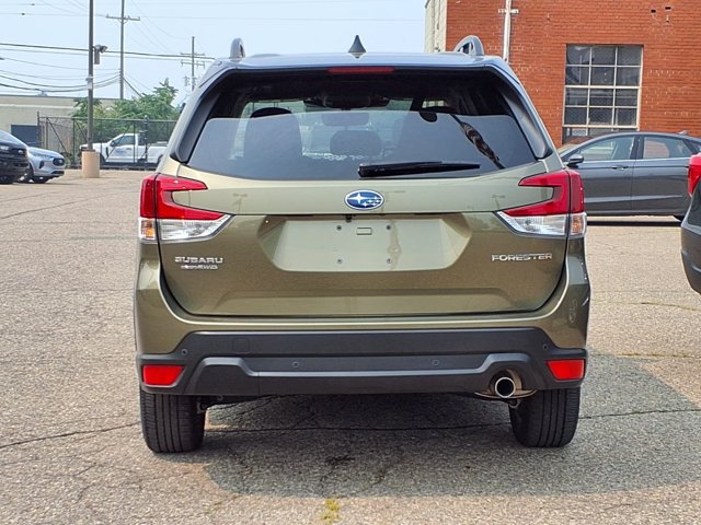 Used 2024 Subaru Forester Limited AWD/4WD image 23