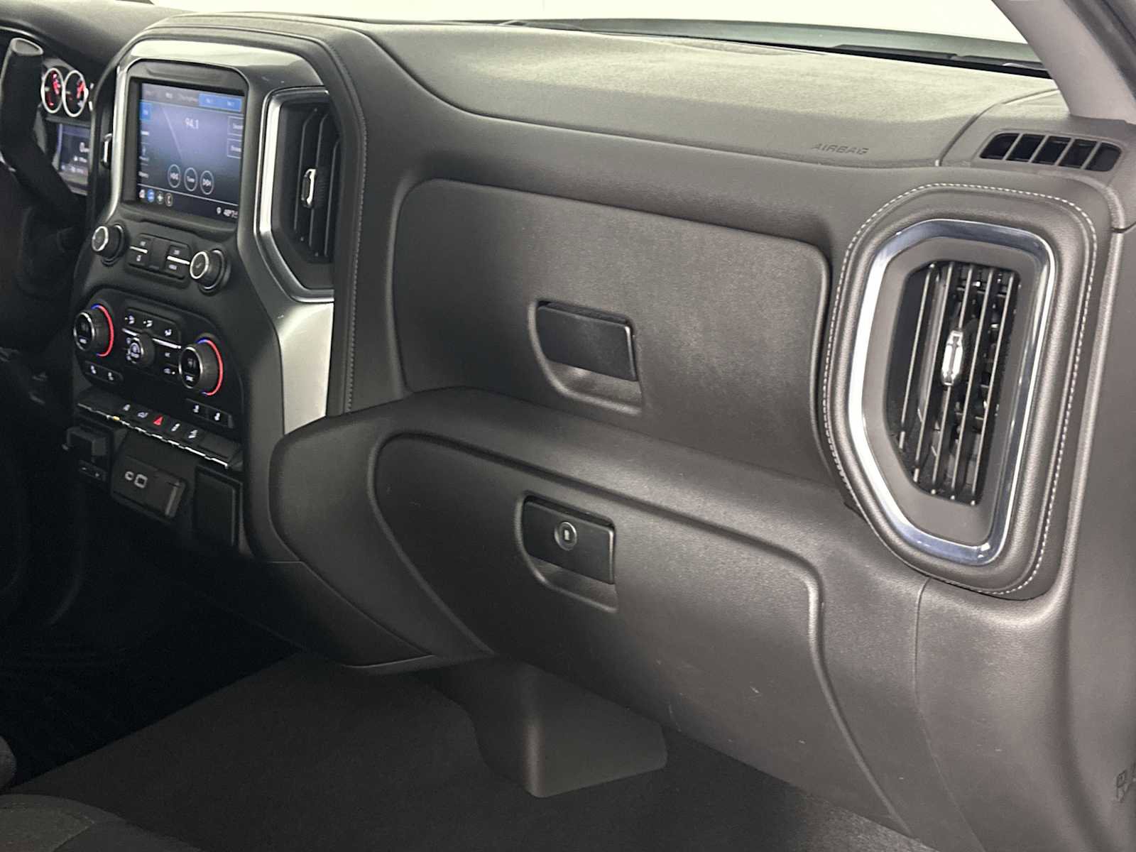 Used 2021 Chevrolet Silverado 1500 RST w/ Z71 Off-Road Package image 16