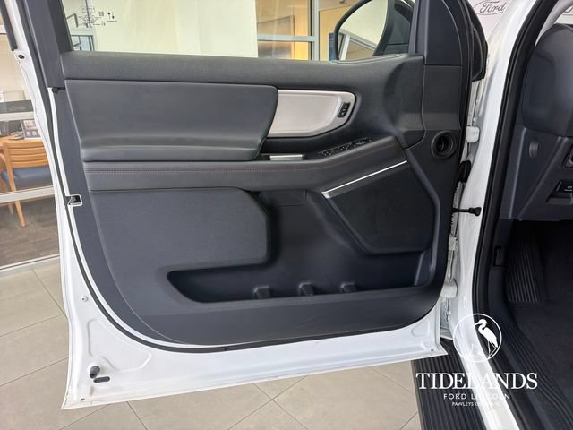 Certified 2025 Ford Expedition Active RWD image 13