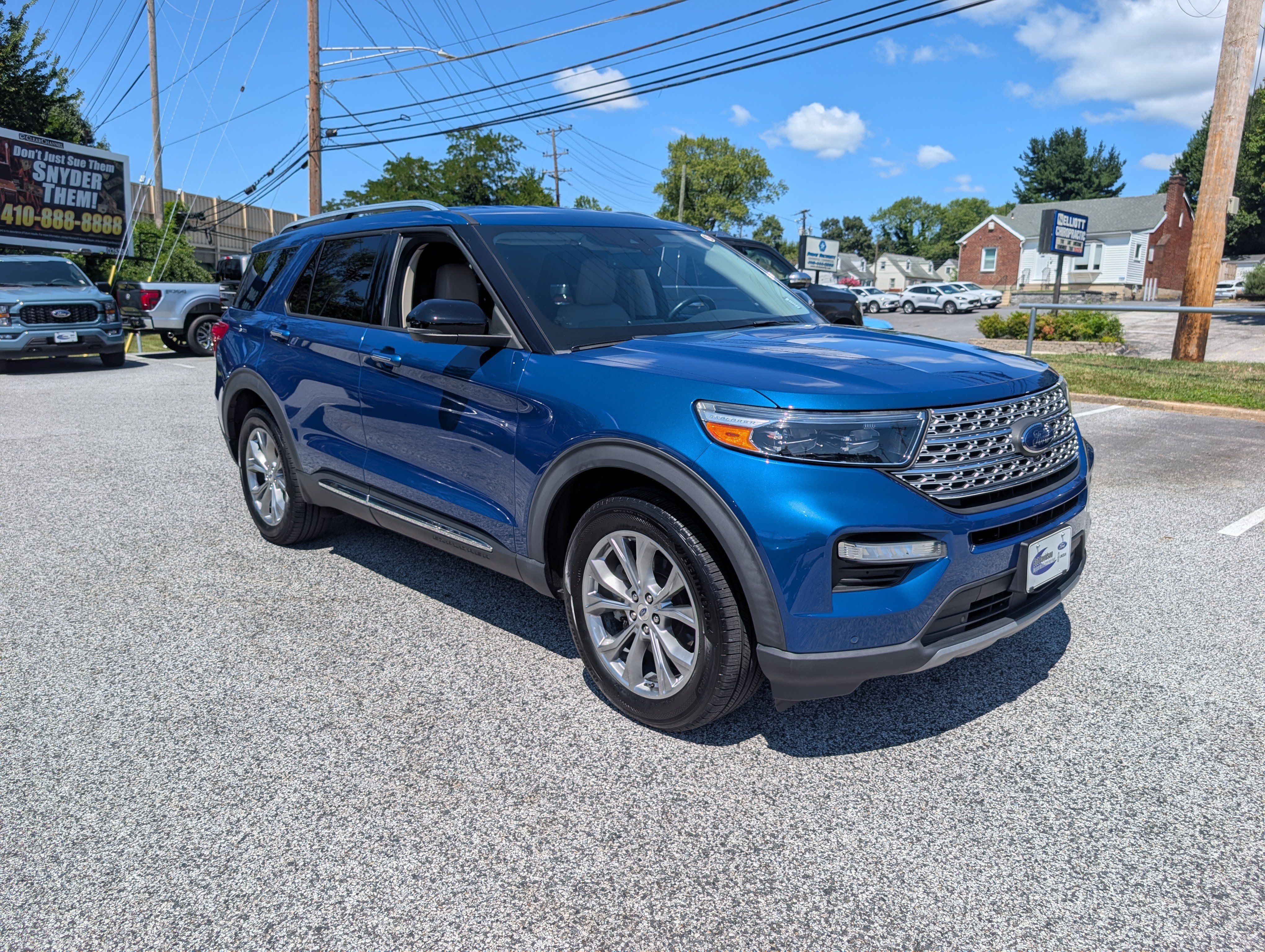 Certified 2020 Ford Explorer Limited AWD/4WD image 9