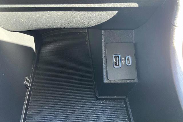 Certified 2022 Ford Edge SEL image 32