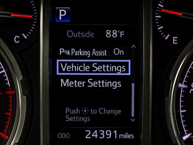 Used 2024 Toyota 4Runner Limited AWD/4WD image 18