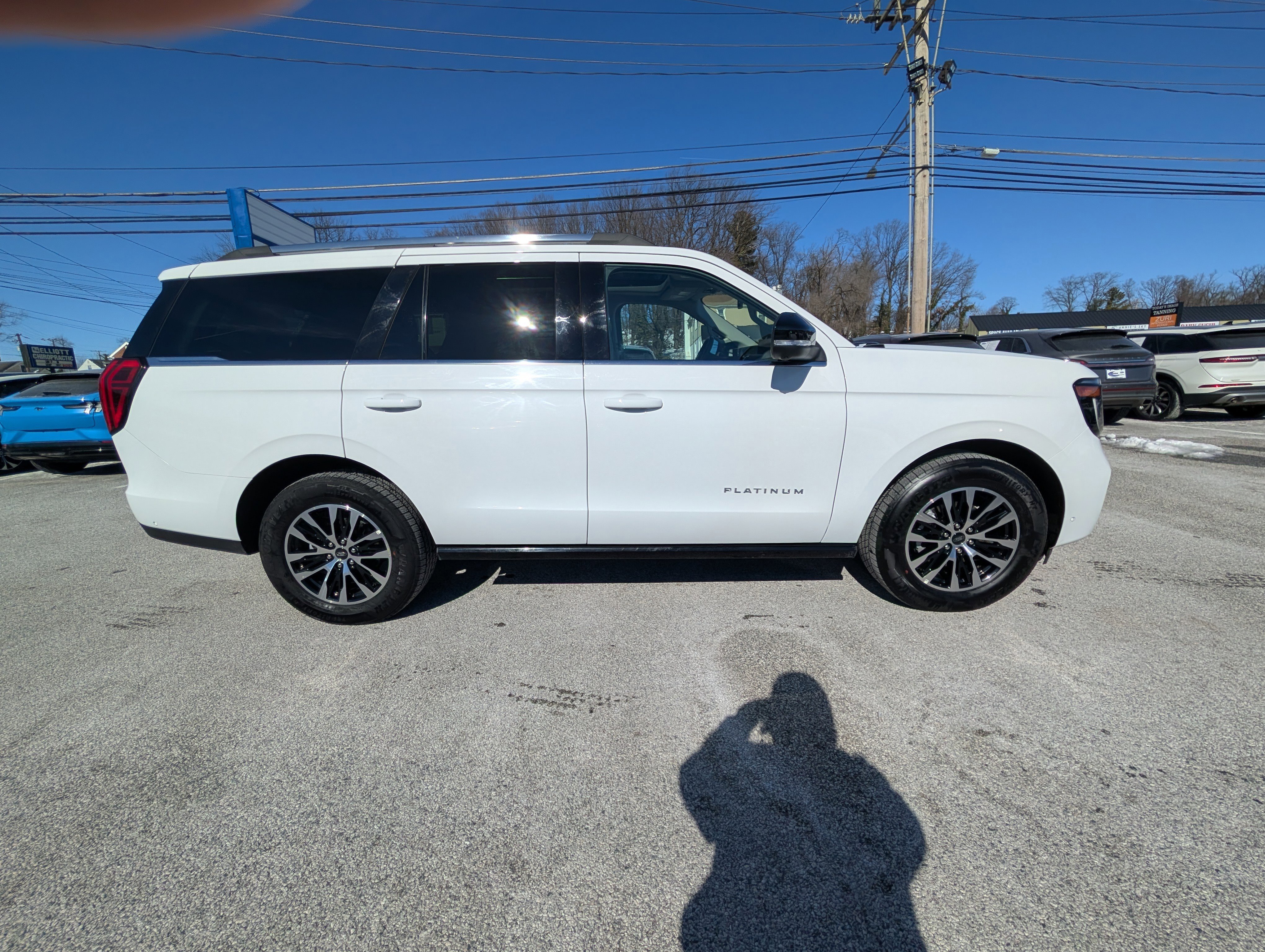 Certified 2025 Ford Expedition Platinum image 2