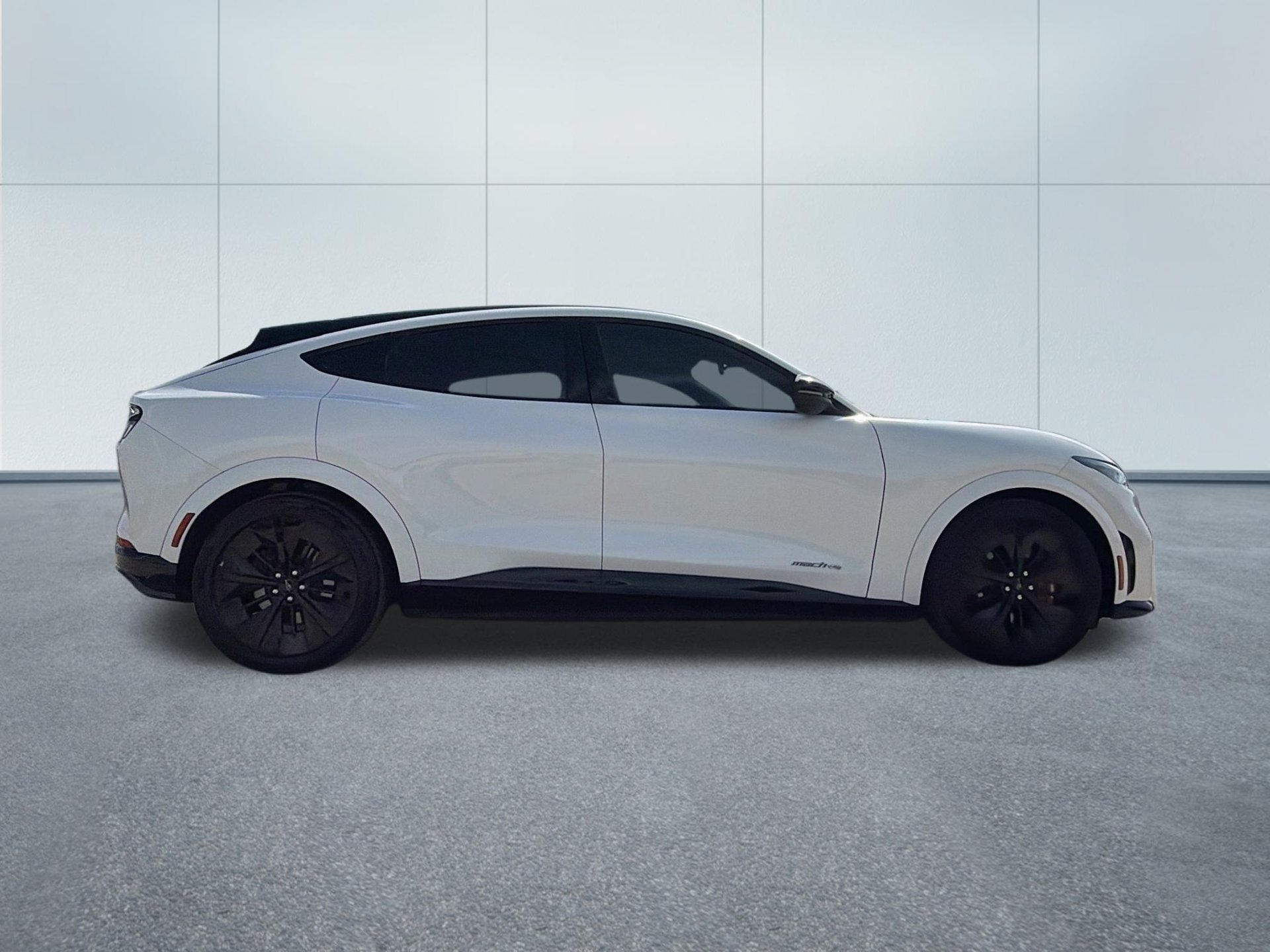 Certified 2025 Ford Mustang Mach-E GT AWD/4WD image 4