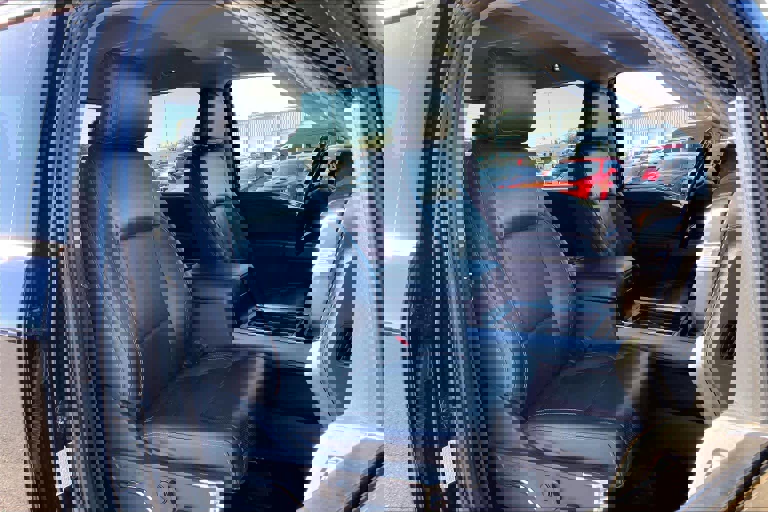 Certified 2023 Ford F250 Lariat w/ Chrome Package image 11