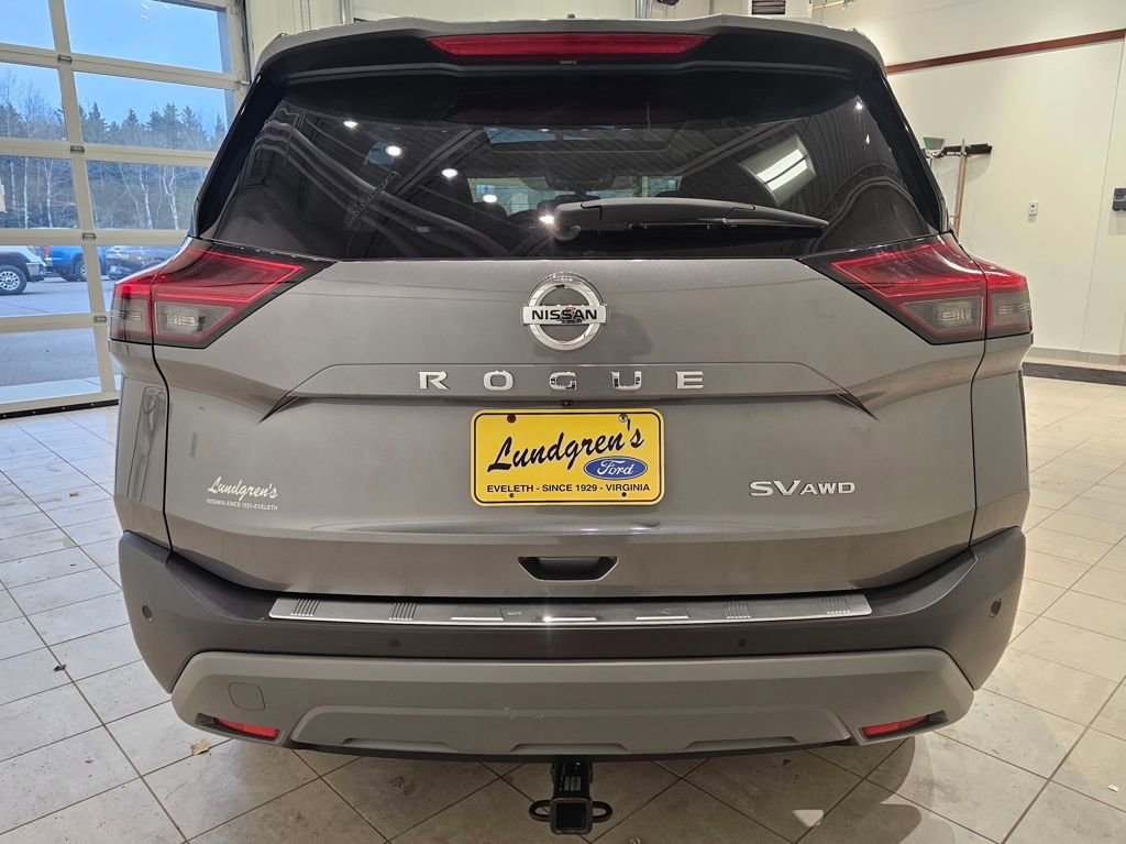 Used 2021 Nissan Rogue SV w/ Premium Package image 4