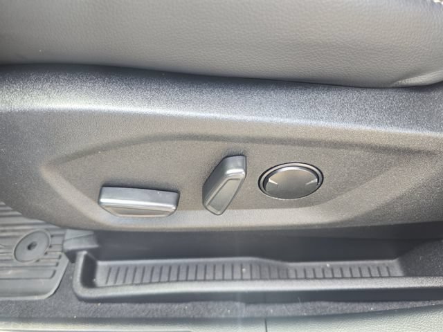 Certified 2024 Ford Edge SEL w/ Convenience Package AWD/4WD image 12