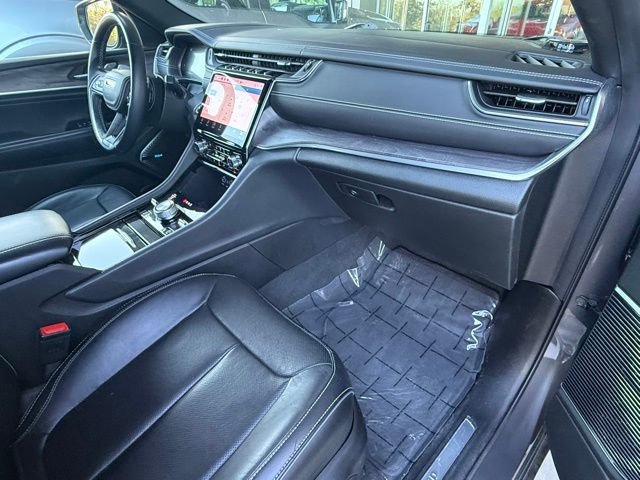 Used 2022 Jeep Grand Cherokee L Overland AWD/4WD image 19