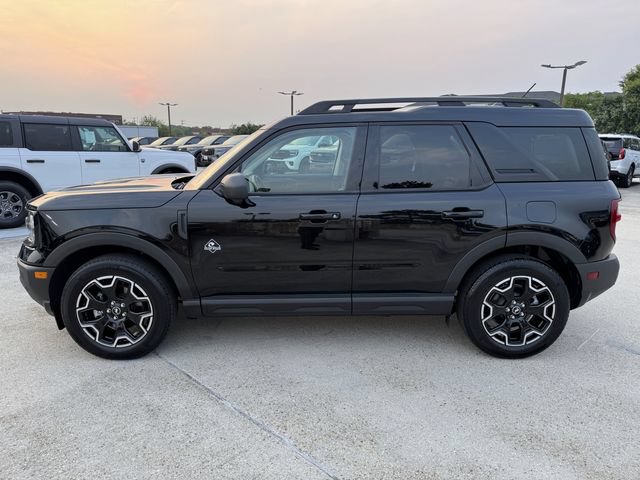 Certified 2025 Ford Bronco Sport Outer Banks w/ Outer Banks Tech Package+ AWD/4WD image 11