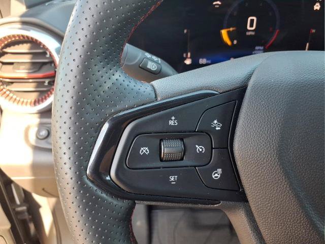Used 2025 Chevrolet Trax RS w/ Driver Confidence Package FWD image 22