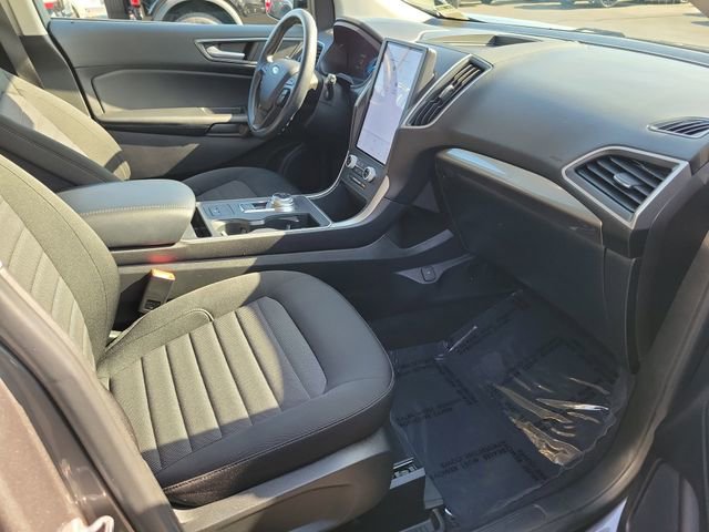 Certified 2022 Ford Edge SE w/ Black Appearance Package AWD/4WD image 14
