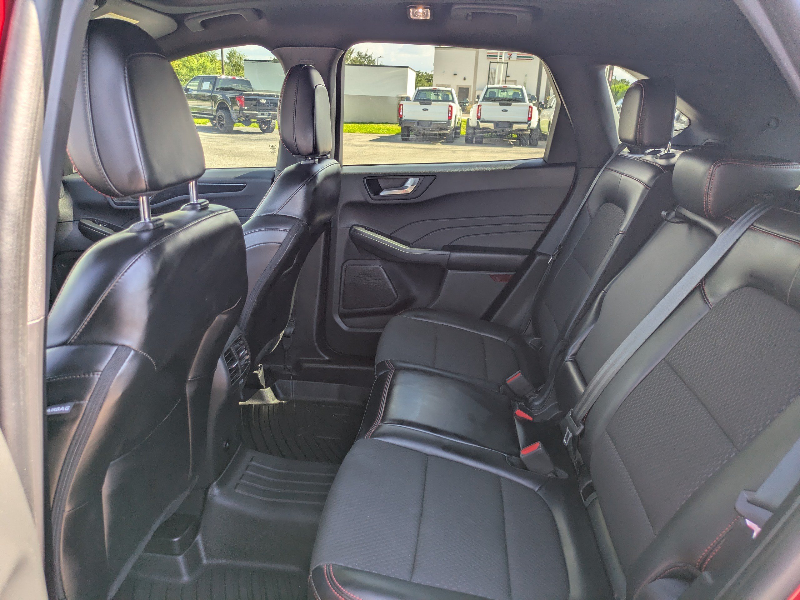 Certified 2023 Ford Escape ST-Line w/ Tech Pack #1 FWD image 13