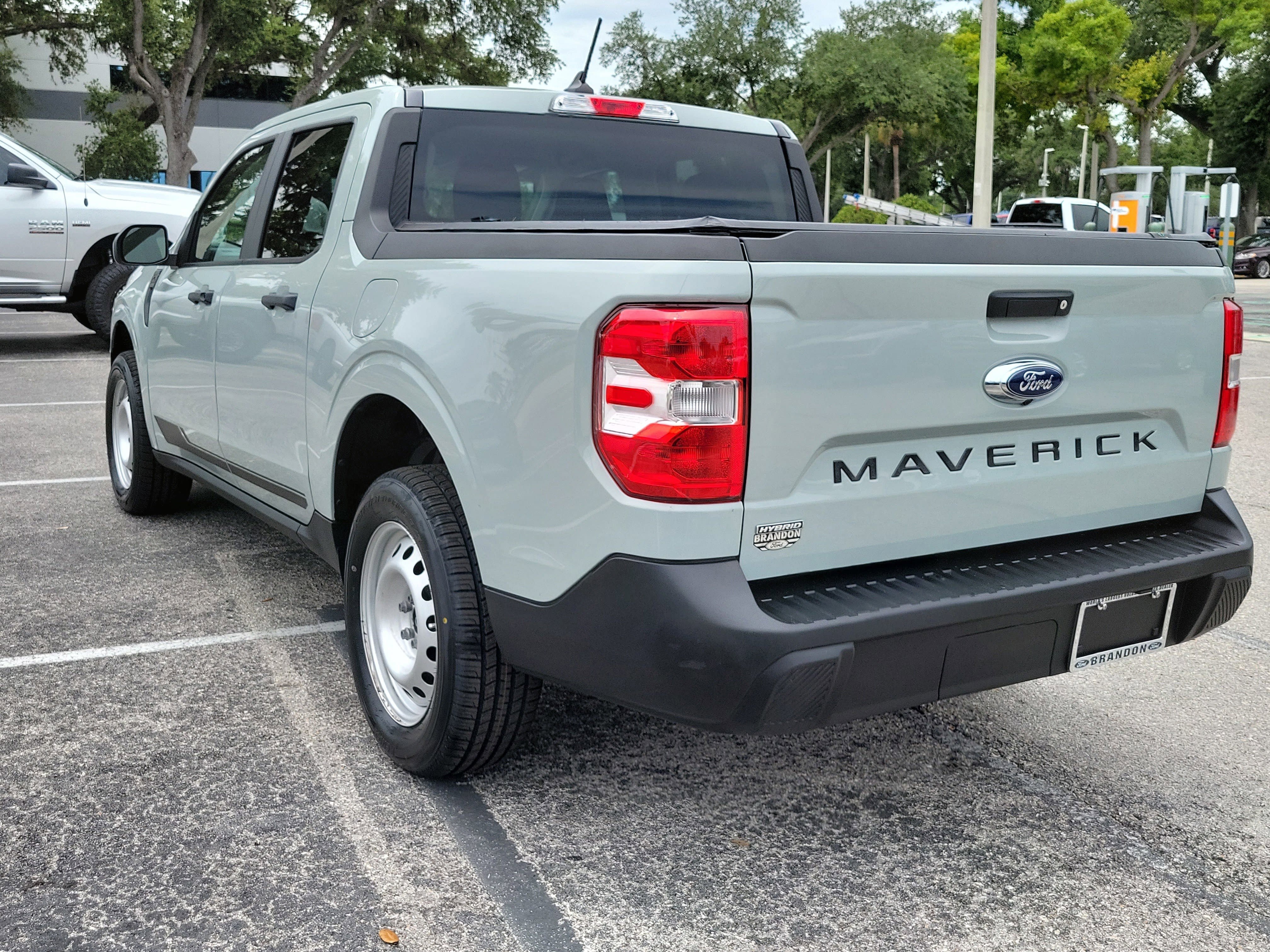 Certified 2024 Ford Maverick XL FWD image 7
