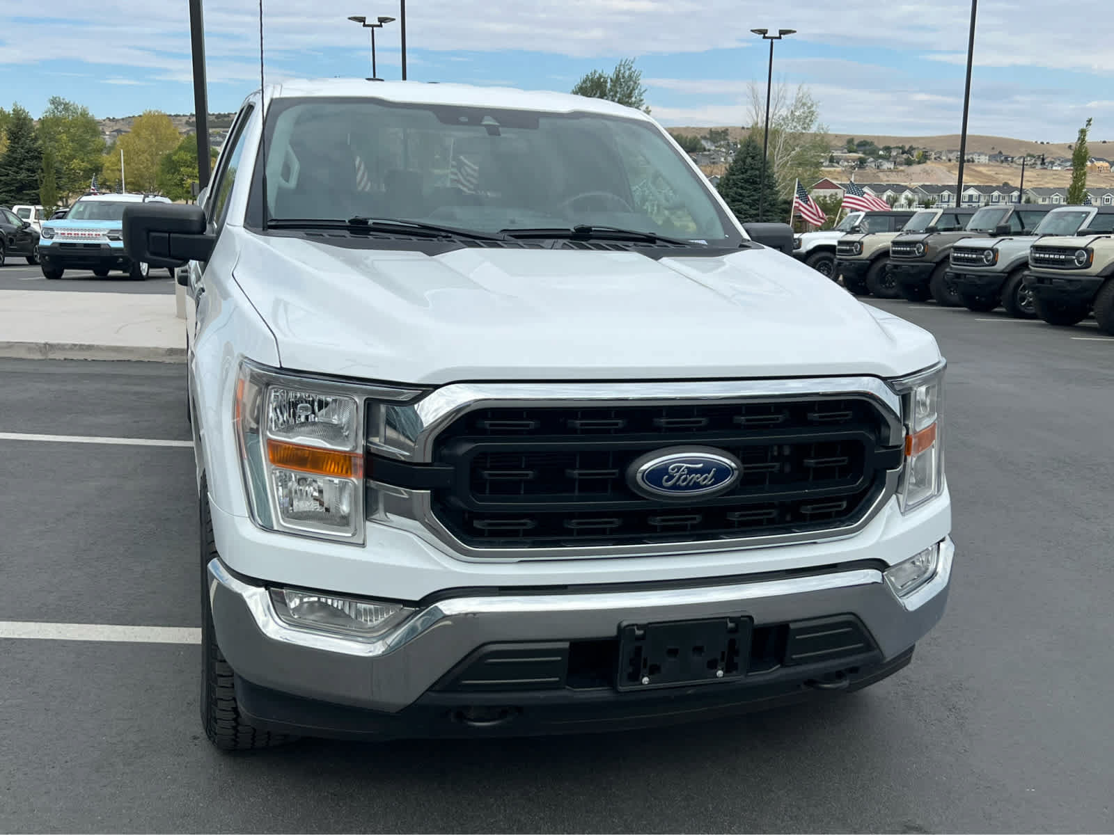 Certified 2022 Ford F150 XLT w/ Trailer Tow Package AWD/4WD image 4