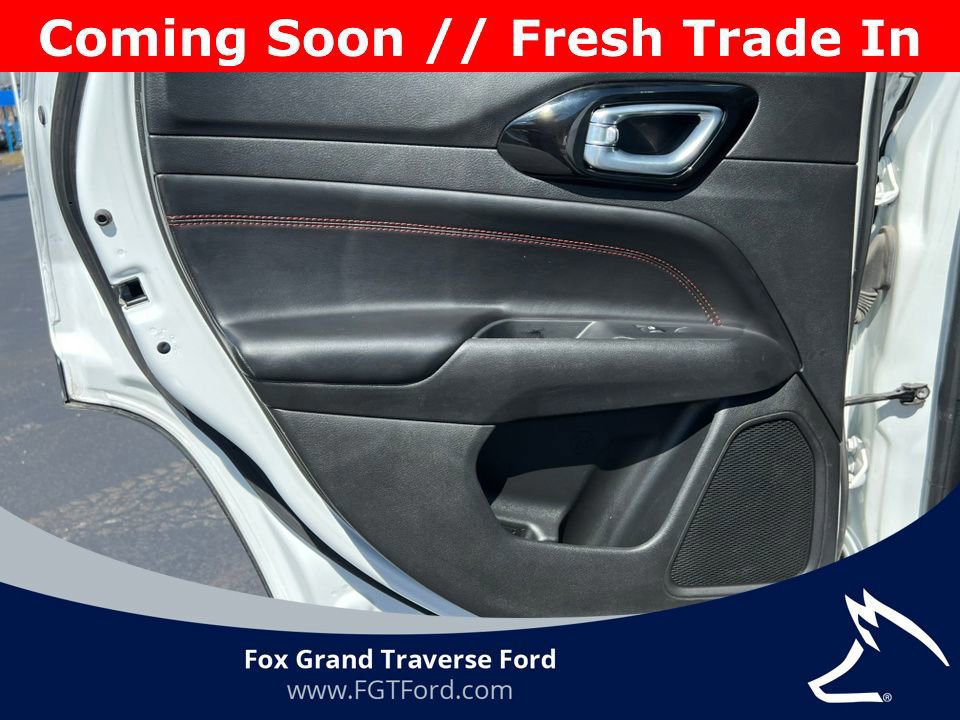 Used 2024 Jeep Compass Trailhawk AWD/4WD image 35