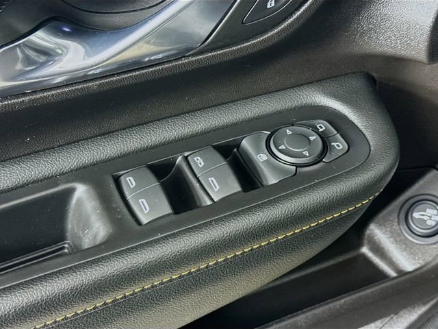 Used 2024 GMC Terrain AT4 image 17