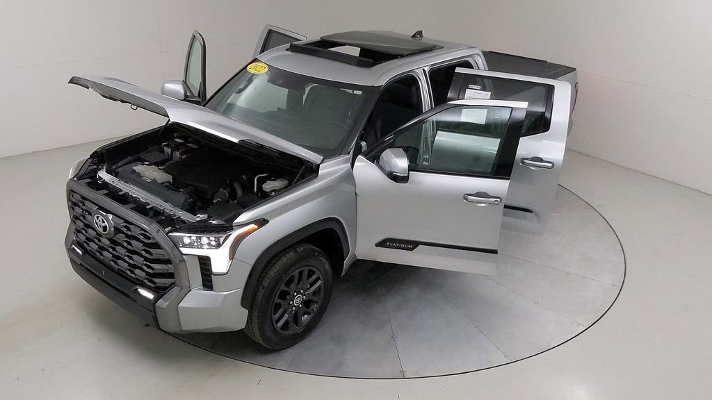 Used 2022 Toyota Tundra Platinum w/ Advanced Package AWD/4WD image 45