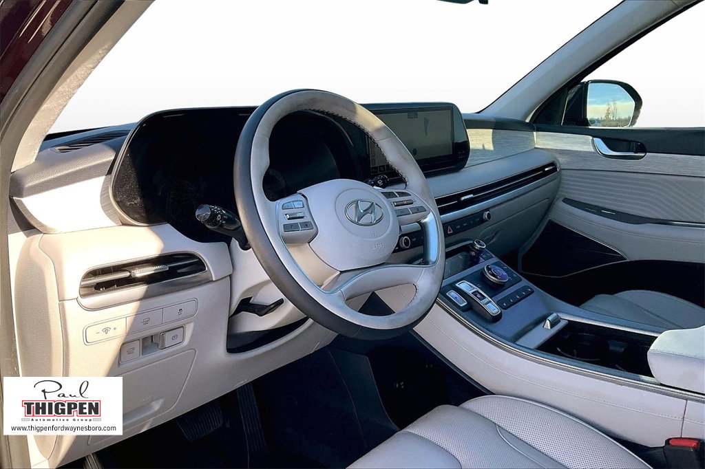 Used 2023 Hyundai Palisade Calligraphy w/ Cargo Package image 13