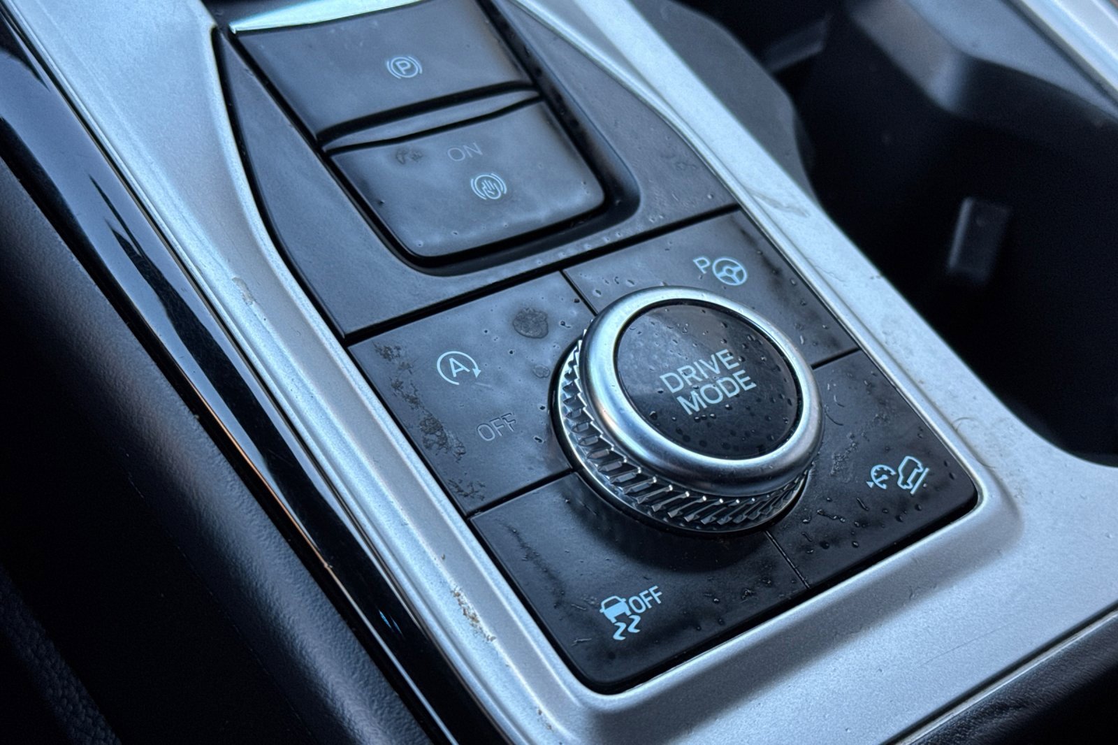 Certified 2022 Ford Explorer ST w/ Equipment Group 401A image 33