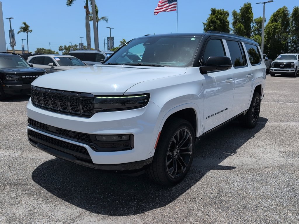 Used 2024 Jeep Grand Wagoneer L Series II w/ Quick Order Packagew 28T AWD/4WD image 6