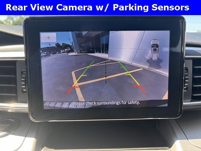 Certified 2022 Ford Explorer XLT w/ Equipment Group 202A image 15