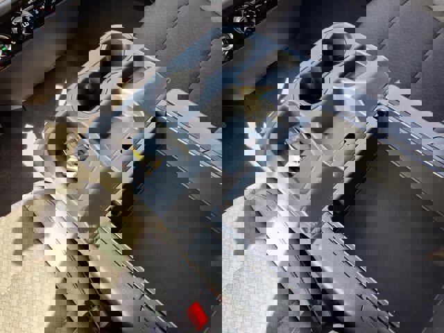 Used 2022 Chevrolet Silverado 1500 LT image 17