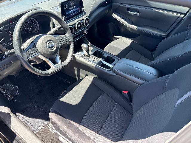 Used 2023 Nissan Sentra SV FWD image 9