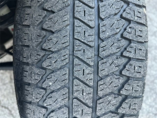 Used 2023 GMC Sierra 1500 SLT w/ SLT Convenience Package image 11