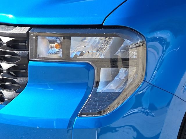 Certified 2025 Ford Maverick XLT w/ Equipment Group 302A AWD/4WD image 4