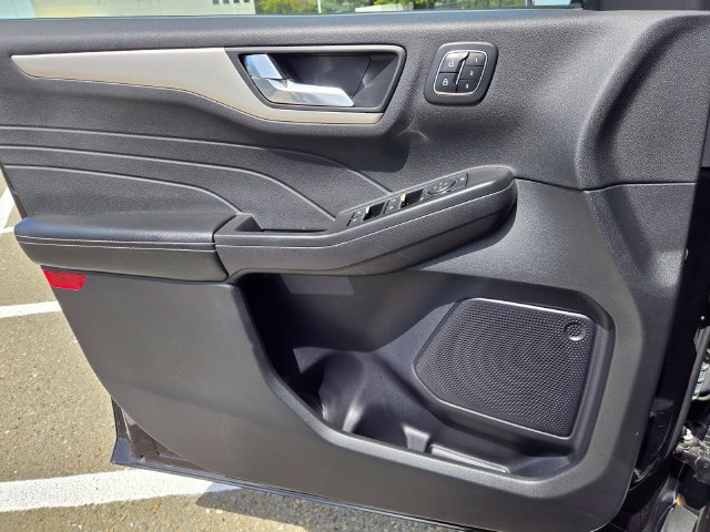 Certified 2022 Ford Escape SEL w/ Technology Package FWD image 26
