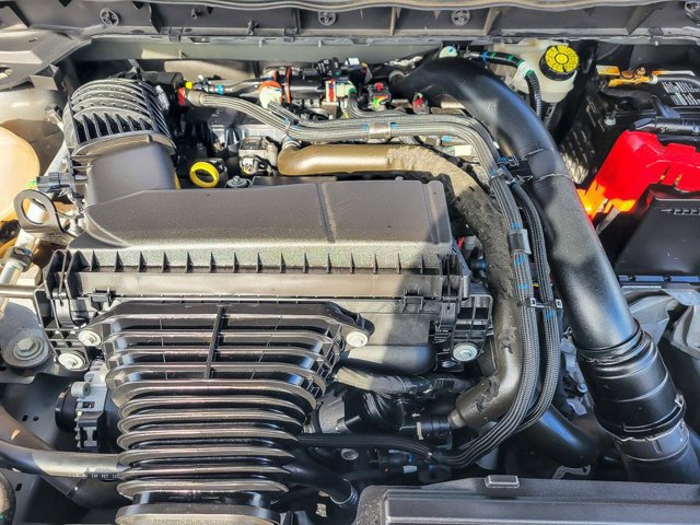 Certified 2024 Ford Escape ST-Line Elite w/ Premium Technology Package image 28