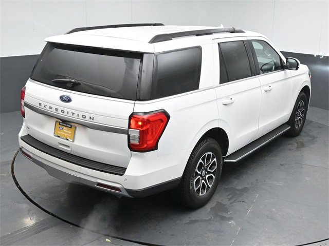 Certified 2023 Ford Expedition XLT image 16