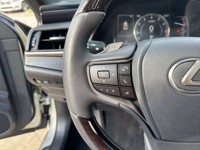 Used 2019 Lexus ES 350 image 23