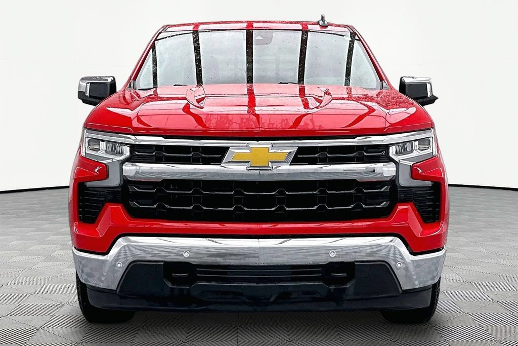 Used 2025 Chevrolet Silverado 1500 LT w/ Z71 Off-Road Package AWD/4WD image 3