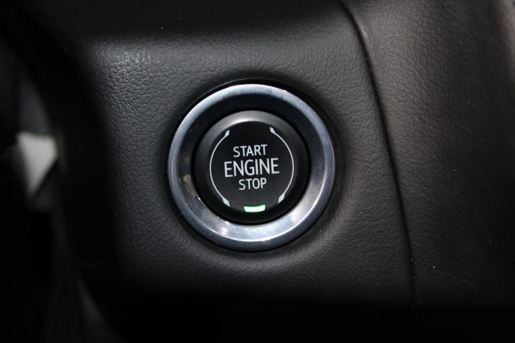 Used 2023 Chevrolet Suburban Z71 w/ Luxury Package image 48