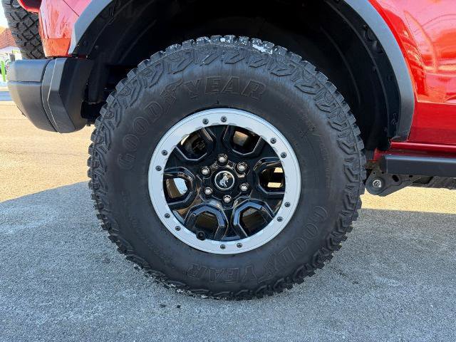 Certified 2024 Ford Bronco Black Diamond w/ Sasquatch Package image 9