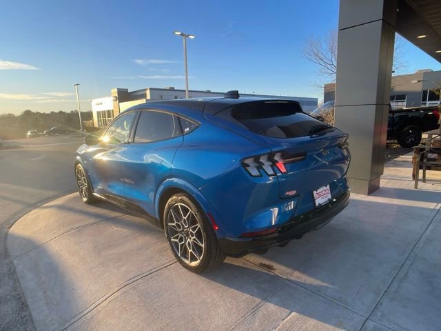 Certified 2025 Ford Mustang Mach-E GT image 3