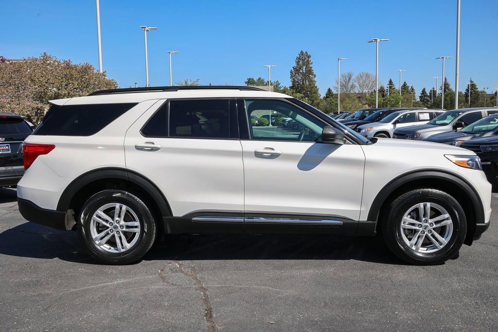 Certified 2023 Ford Explorer XLT w/ Class IV Trailer Tow Package AWD/4WD image 22