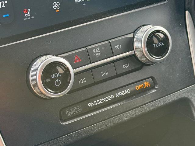 Certified 2022 Ford Edge SEL w/ Convenience Package image 9