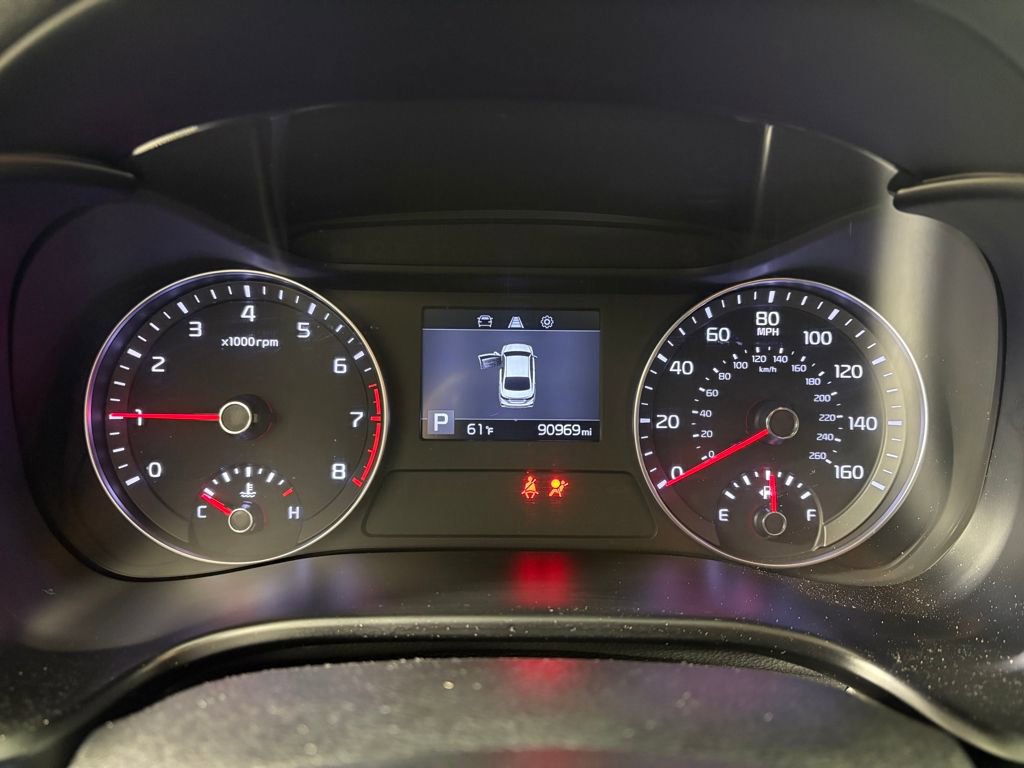 Used 2019 Kia Forte LXS image 16