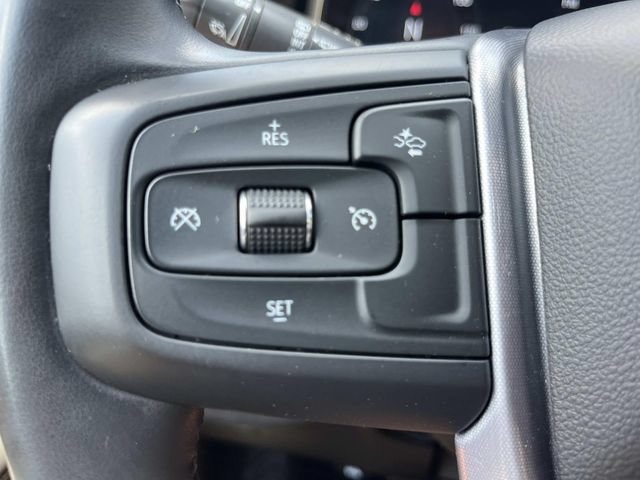 Used 2023 GMC Yukon SLT AWD/4WD image 34