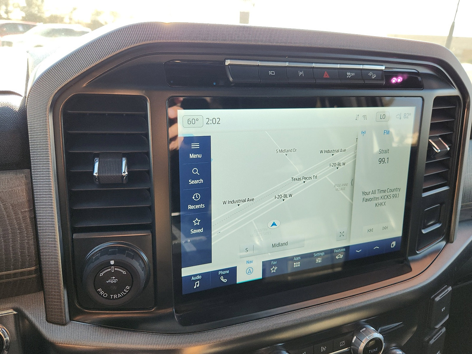 Certified 2022 Ford F150 Platinum w/ Equipment Group 701A High image 12