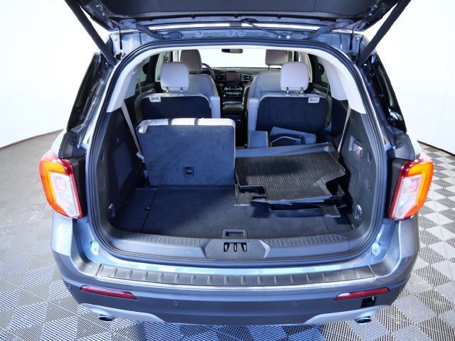 Certified 2024 Ford Explorer Limited w/ Equipment Group 301A AWD/4WD image 7