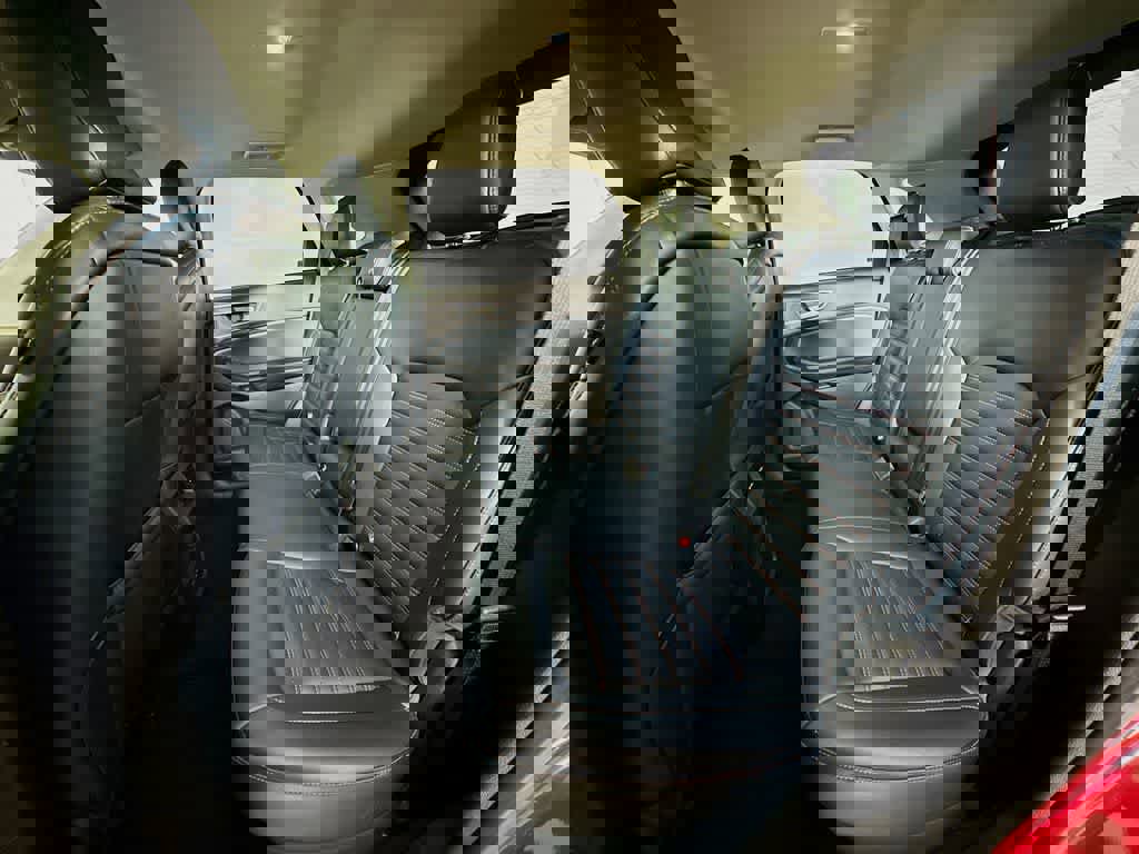 Certified 2022 Ford Edge SEL w/ Sport Appearance Package image 17