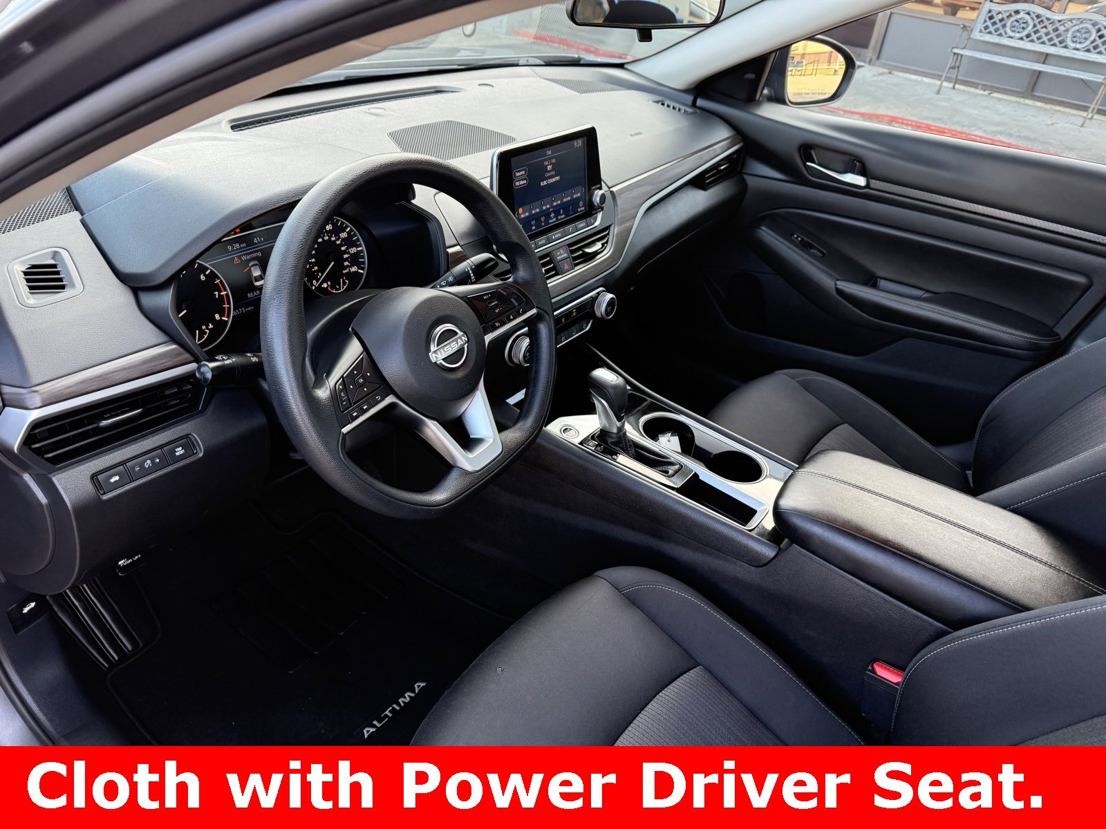 Used 2024 Nissan Altima 2.5 SV image 21