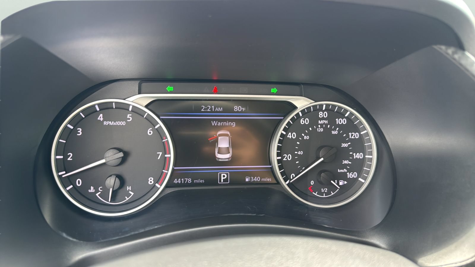 Used 2024 Nissan Sentra SV FWD image 13