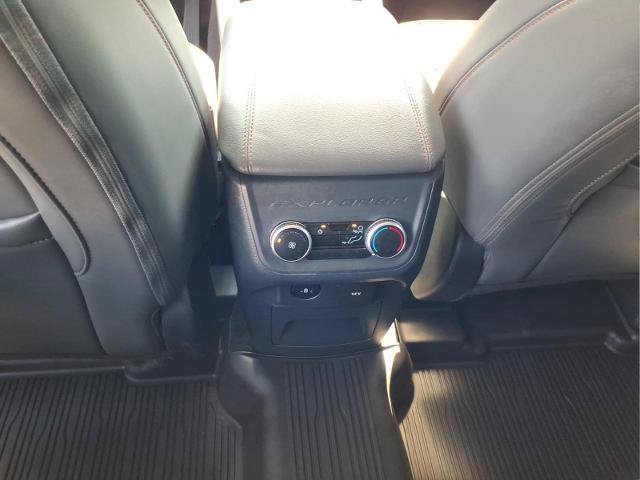 Certified 2025 Ford Explorer Active w/ Active Comfort Package AWD/4WD image 19